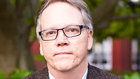 Dr Matthew Landrus